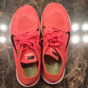 Nike free 4.0 fly knit